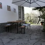 Affittacamere Il Giardino Del Nespolo 3*