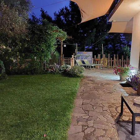 Il Giardino Del Nespolo Pensionat Arcola