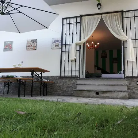 Il Giardino Del Nespolo Гостевой дом Аркола