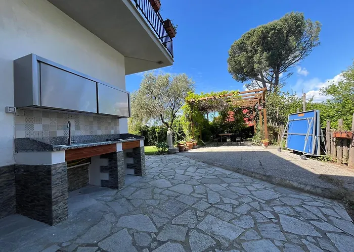 בית הארחה Il Giardino Del Nespolo 3*